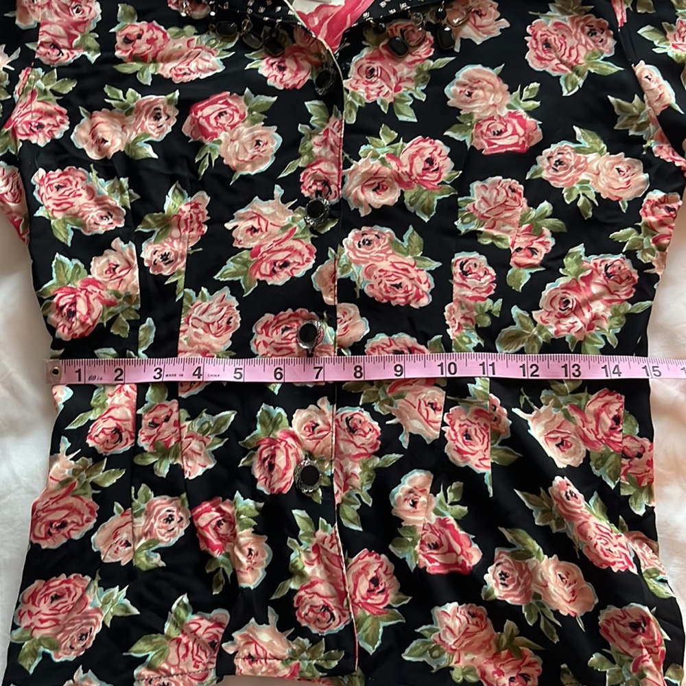 Carole Little Crop Blouse Black Floral Roses Embellished  Long Sleeves  … - Picture 9 of 12